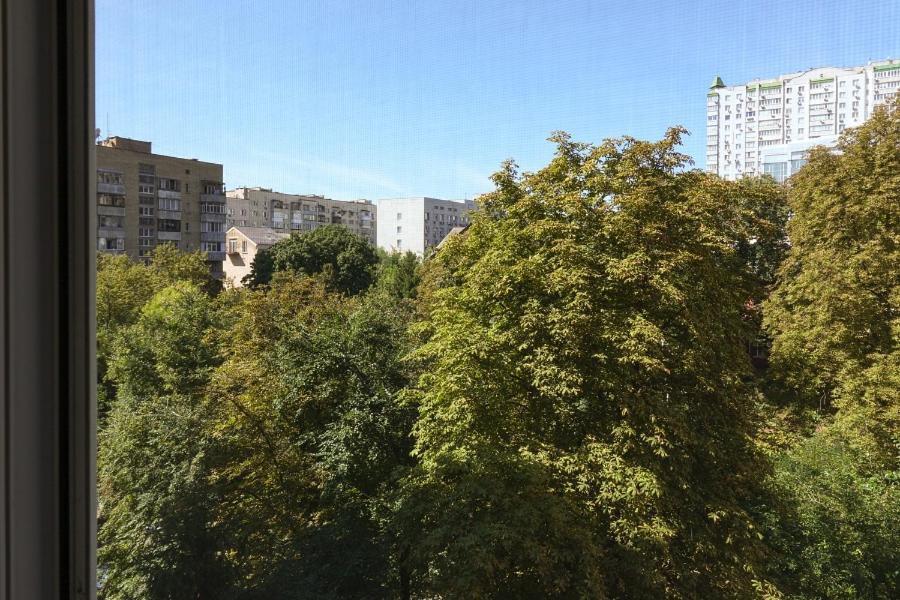 Квартира По Улице Большая Васильковская, 129 Kiev Esterno foto