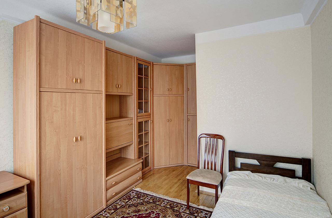 Квартира По Улице Большая Васильковская, 129 Kiev Esterno foto